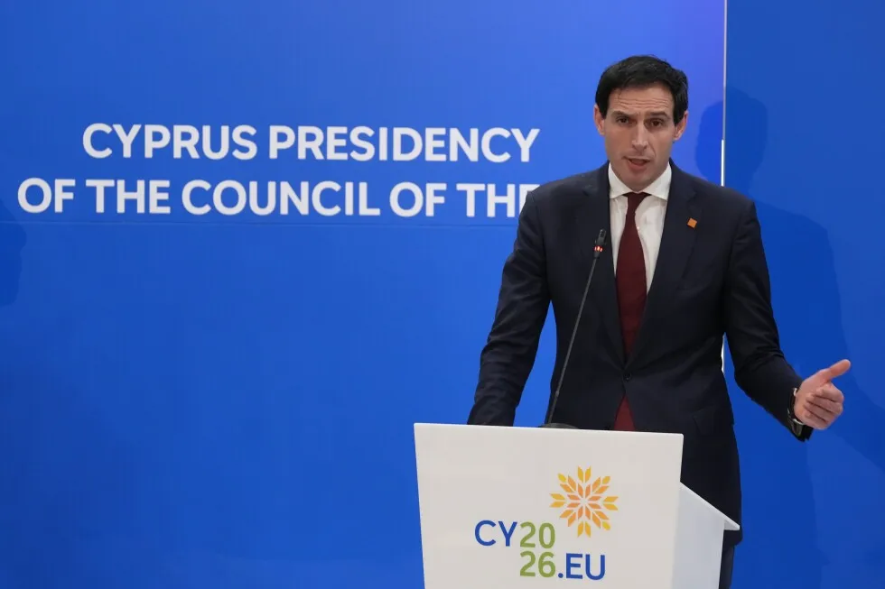 مقامات اتحادیه اروپا از 300 نیروی آتش نشانی برای مقابله با آتش سوزی در سراسر اروپا خبر دادند