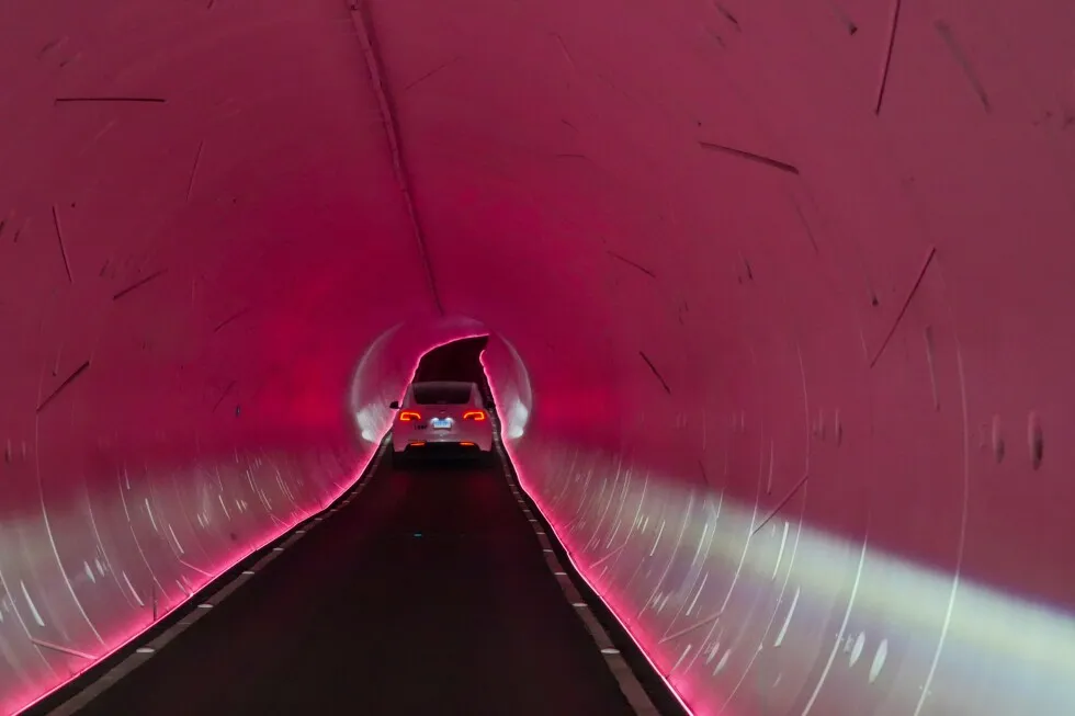 Musk’s underground tunnels in Las Vegas face scrutiny over safety, environmental concerns