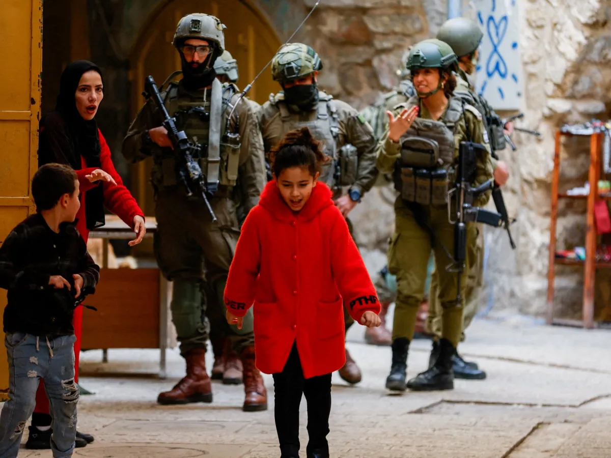 زنده: اسرائیل اقداماتی را برای گسترش قدرت خود در کرانه باختری اشغالی تایید می کند