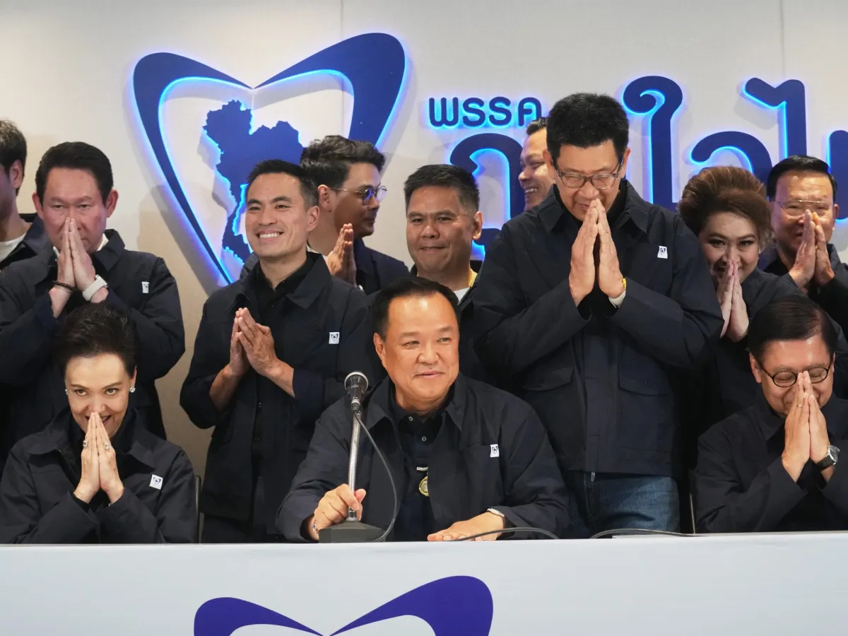 بومجایتای تایلند پس از پیروزی غیرمنتظره در انتخابات برای مذاکرات ائتلافی آماده شد